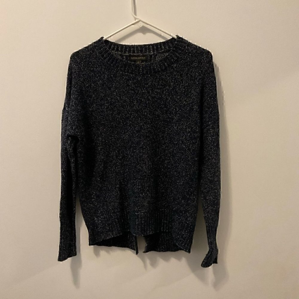 Banana  Republic Sweater Size Small